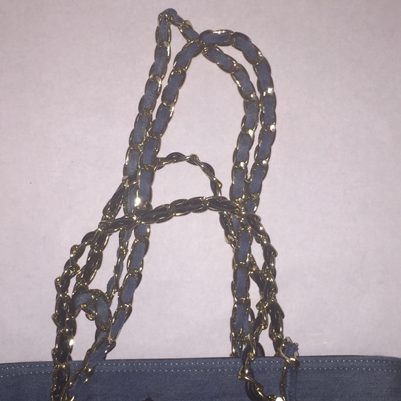 Chain, Denim floral embroidered tote - Picture 5 of 7